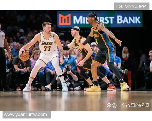 1月12日湖人与雷霆的精彩对决直播全程回顾与分析 1月12日湖人与雷霆的精彩对决直播全程回顾与分析