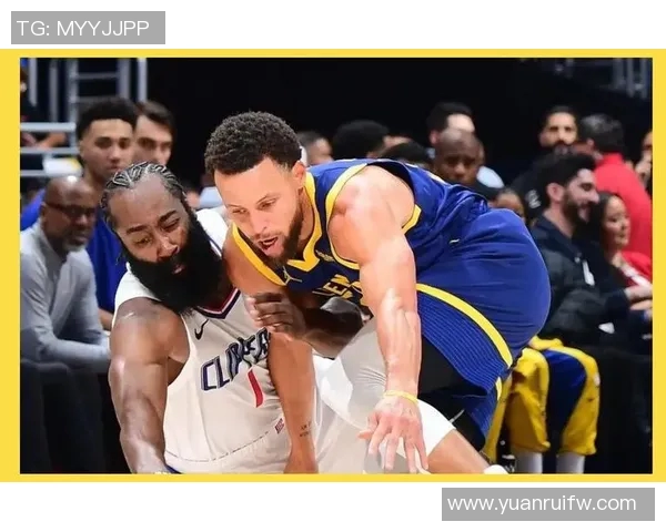 勇士与快船季后赛对决精彩回顾及赛后分析 勇士与快船季后赛对决精彩回顾及赛后分析